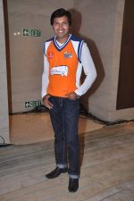at Ritesh Deshmukh introduces his CCL team in Trident, Mumbai on 8th Feb 2013 (10).JPG